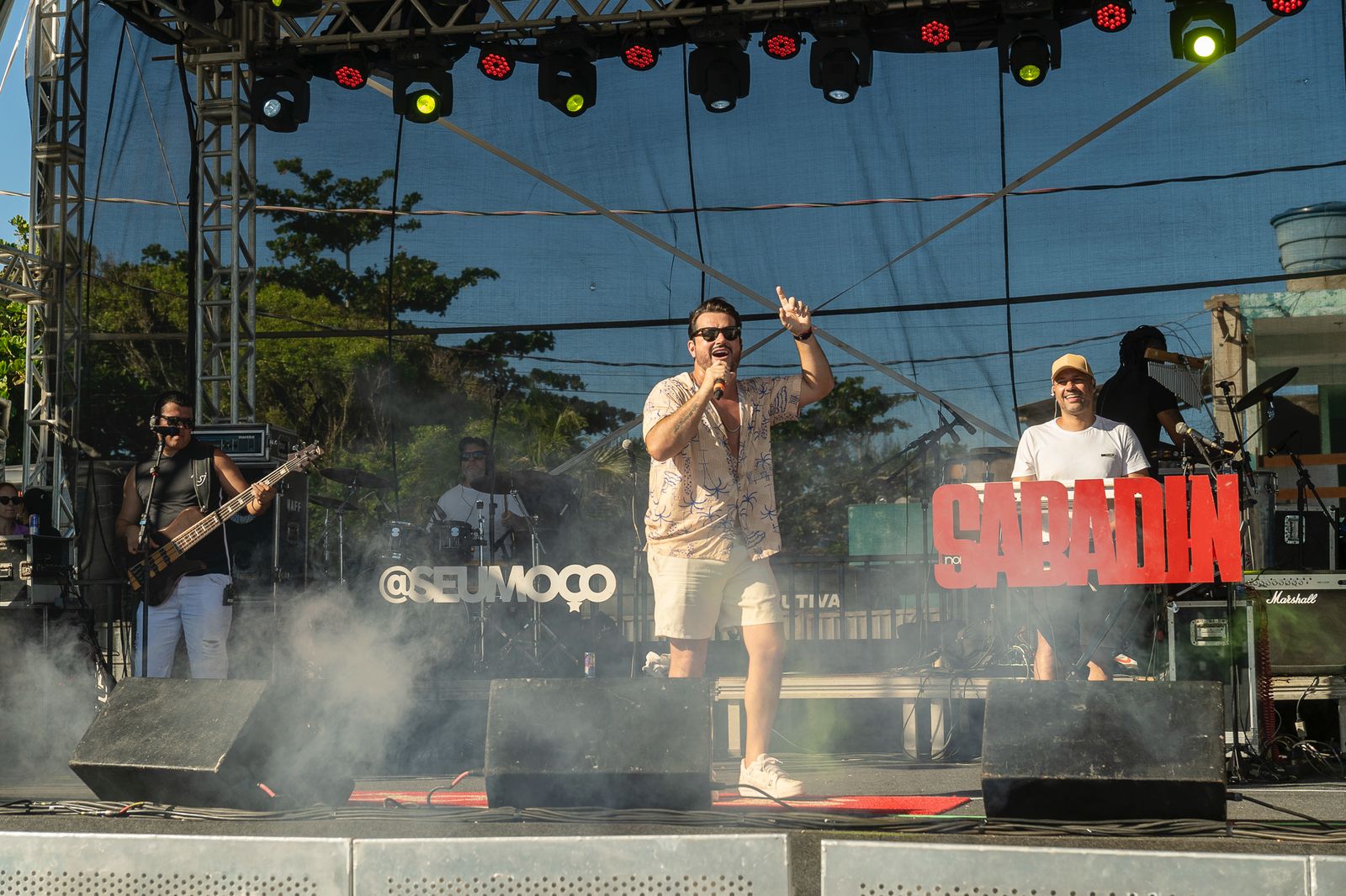 Carnaval Imperdível! Presidente Kennedy Prepara Festa com Shows e Jogo das Estrelas!