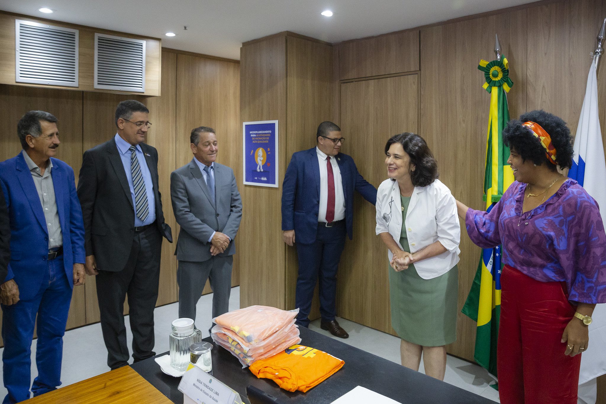 Reunião com 16 prefeitos do Espírito Santo é organizada por Jack Rocha e a ministra da saúde