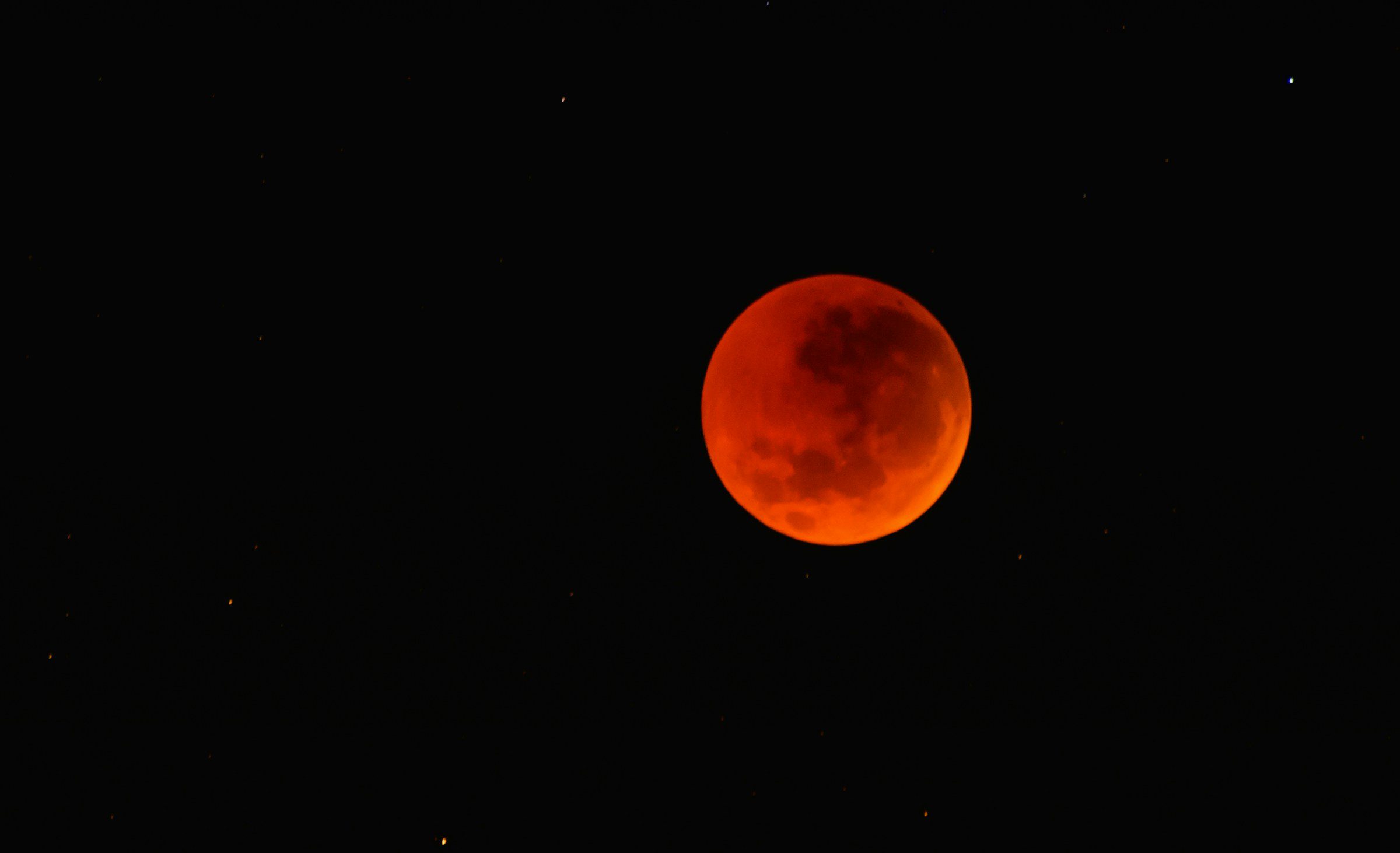 Sexta de Eclipse: Como apreciar a “Lua de Sangue” (14/03)